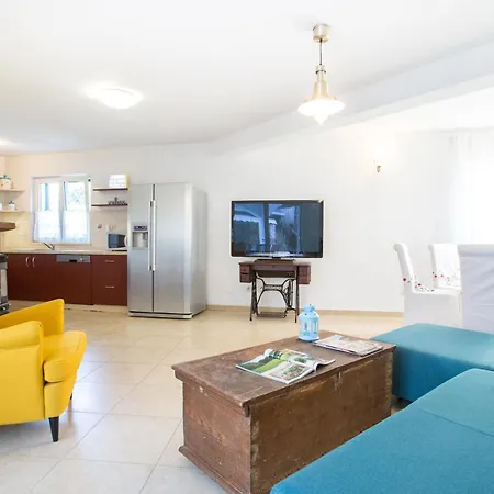 Lapis Vis Villa Rukavac (Vis)